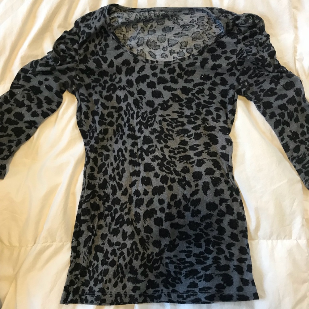 Medium grey and black cheetah print top